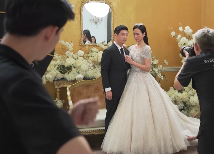 Ngọc Quỳnh mang giày độn khi quay cảnh đám cưới với Anh Thư  - Ảnh 2.