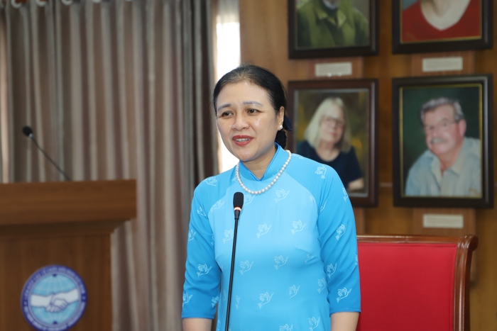 Chủ tịch Liên hiệp các tổ chức hữu nghị Việt Nam nhận bằng khen của Trung ương Hội LHPN Việt Nam - Ảnh 2.
