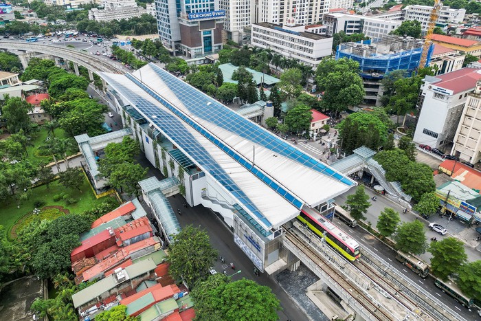 Cận cảnh nhà ga dự án đường sắt đô thị Nhổn - Ga Hà Nội đã hoàn thành 99,54% - Ảnh 1.