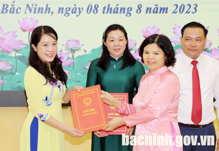 Bắc Ninh: Giám đốc Sở Thông tin - Truyền thông được điều động về Hội Nông dân, giới thiệu bầu Chủ tịch Hội - Ảnh 4.