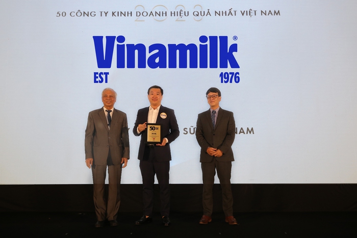 Qua 20 năm cổ phần hóa, Vinamilk luôn nằm trong top doanh nghiệp niêm yết hàng đầu Việt Nam - Ảnh 1.