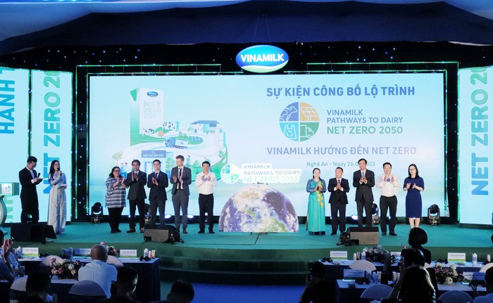 Vinamilk là đại diện duy nhất của Đông Nam Á thuộc top 5 thương hiệu sữa có tính bền vững cao nhất toàn cầu - Ảnh 4.