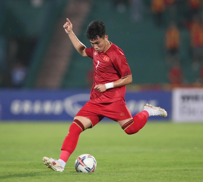 Tuyển thủ U23 Việt Nam ăn mừng bàn thắng: Thông điệp gửi tới bạn gái  - Ảnh 1.