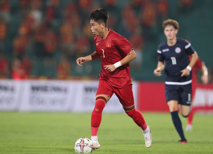 Tuyển thủ U23 Việt Nam ăn mừng bàn thắng: Thông điệp gửi tới bạn gái  - Ảnh 6.