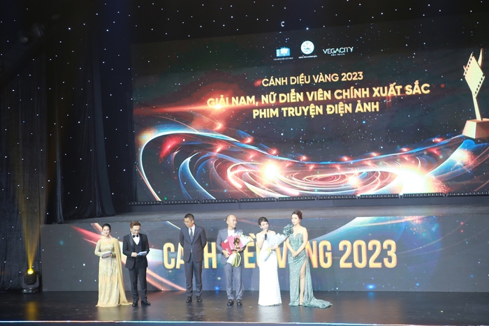 Cánh diều Vàng 2023: Thái Hoà, Quỳnh Kool, Thu Trang giành giải diễn viên chính xuất sắc - Ảnh 1.
