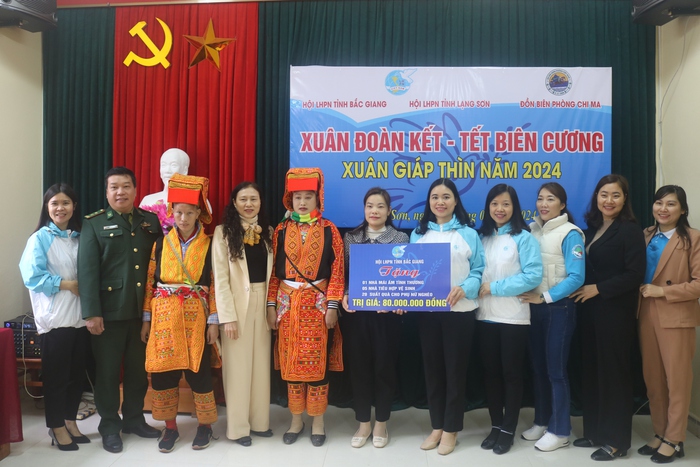 Hội LHPN tỉnh Bắc Giang đồng hành cùng phụ nữ biên cương tại Lạng Sơn- Ảnh 1.