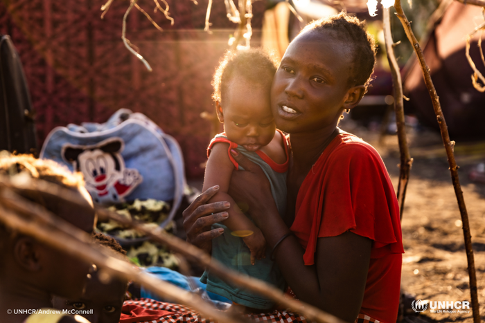 Phụ nữ tìm kiếm trợ giúp trong 
“cuộc khủng hoảng di cư” ở Sudan- Ảnh 4.
