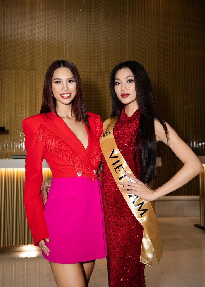 Hà Anh cùng Hoa hậu Thể thao Việt Nam 2022 Đoàn Thu Thủy - thí sinh đại diện Việt Nam tại Miss Global 2023