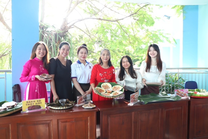 Giới thiệu văn hóa Việt đến với sinh viên nước ngoài đang sống và học tập tại TPHCM- Ảnh 2.