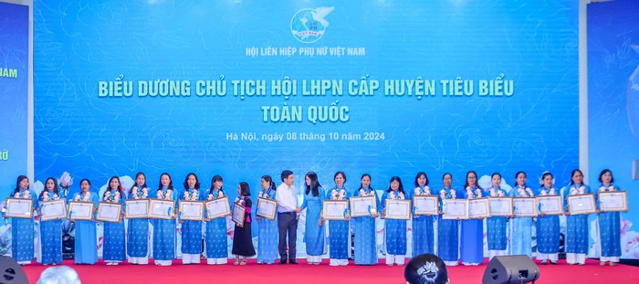 Những thông tin ít biết về 102 Chủ tịch Hội LHPN cấp huyện tiêu biểu toàn quốc năm 2024 - Ảnh 2.