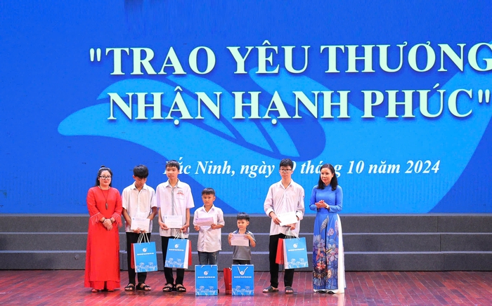 Bắc Ninh: Biểu dương 94 Chi hội trưởng Phụ nữ tiêu biểu cấp tỉnh năm 2024- Ảnh 3.