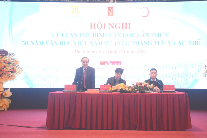 Hội nghị “50 năm văn học Việt Nam từ 1975: Thành tựu và xu thế” Hội nghị “50 năm văn học Việt Nam từ 1975: Thành tựu và xu thế”