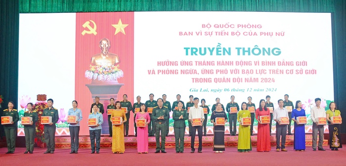 Ban Vì sự tiến bộ của phụ nữ Bộ Quốc phòng truyền thông hưởng ứng Tháng hành động vì bình đẳng giới - Ảnh 1.