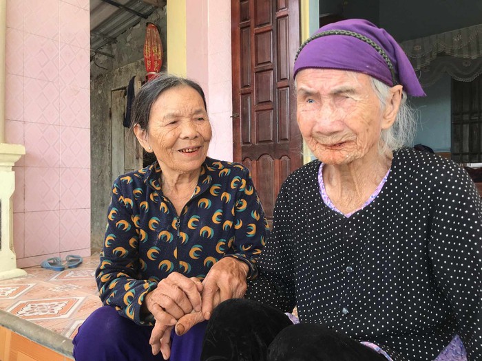Đầu năm mới về thăm "làng trường thọ", gặp cụ bà 105 tuổi vẫn khỏe mạnh minh mẫn, chăm làm việc nhà- Ảnh 3.