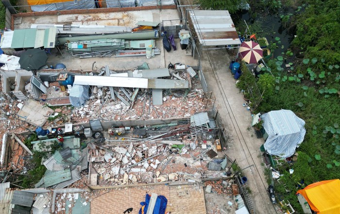 Để 150 căn nhà xây trái phép, 4 cán bộ phường ở quận Bình Tân bị kỷ luật, 1 người bị buộc thôi việc - Ảnh 1.