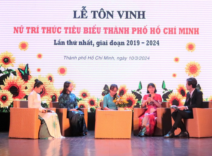 Các nữ tri thức TPHCM đã chứng minh vị thế vững vàng của mình trong xã hội- Ảnh 2.