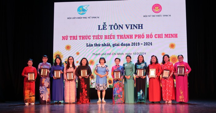 Các nữ tri thức TPHCM đã chứng minh vị thế vững vàng của mình trong xã hội- Ảnh 4.