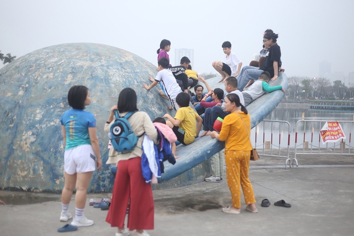 Nghịch lý công viên Hà Nội: Công viên Thiên văn học đẹp nhưng nhà vệ sinh đầy ám ảnh - Ảnh 13.