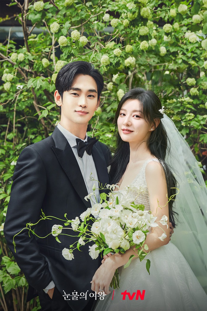 Kim Sae Ron bất ngờ đăng ảnh thân mật với Kim Soo Hyun giữa đêm- Ảnh 2.