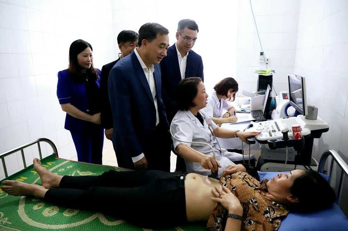  1.000 người ở Yên Bái được khám chữa bệnh miễn phí- Ảnh 2.