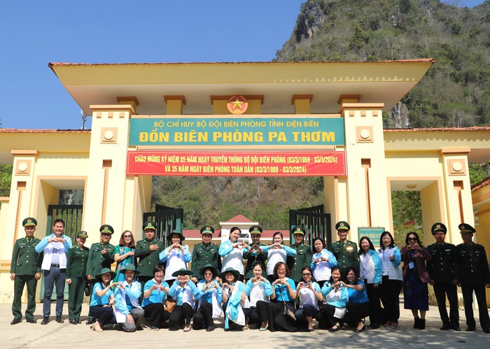 Hội LHPN Việt Nam trao quà và khởi công xây dựng Mái ấm tình thương tại xã Pa Thơm, Điện Biên- Ảnh 14.