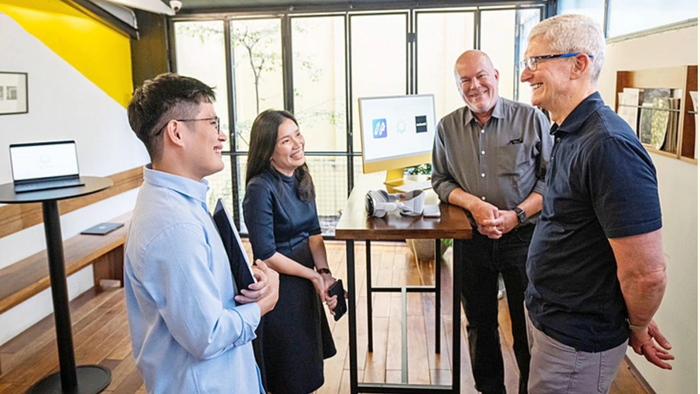 Hình ảnh Giám đốc điều hành Apple Tim Cook trải nghiệm tại Hà Nội- Ảnh 3.