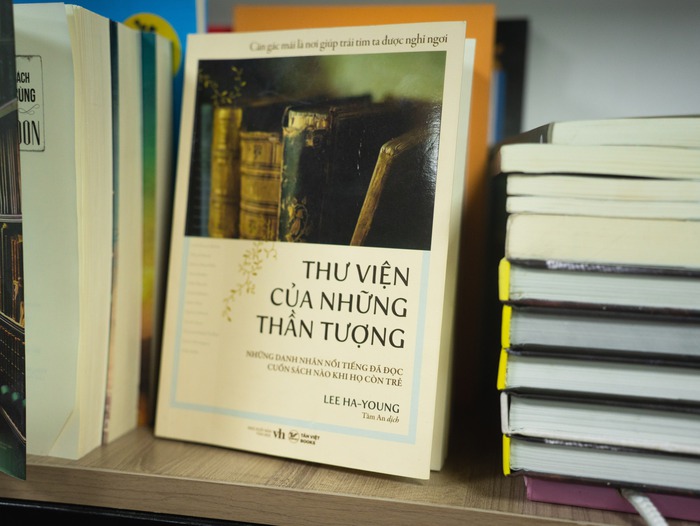 Cuốn sách &quot;Thư viện của những thần tượng&quot; ra mắt bản tiếng Việt nhân Ngày Sách và Văn hóa đọc Việt Nam 2024