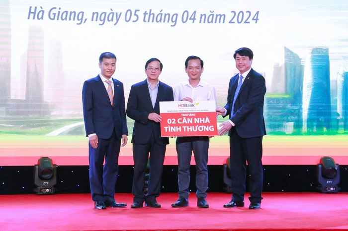 Có mặt tại Hà Giang, HDBank góp phần thúc đẩy kinh tế vùng “phên dậu” của Tổ quốc- Ảnh 2.