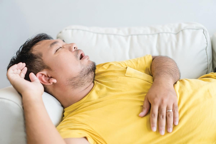 Sử dụng gối cao khi ngủ ảnh hưởng đến sức khoẻ như thế nào?- Ảnh 1.