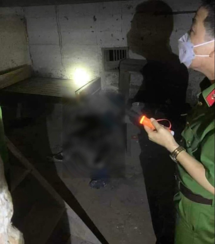 Người dân hoảng hồn phát hiện thi thể đang phân hủy trong nhà hoang ở Lạng Sơn- Ảnh 1.