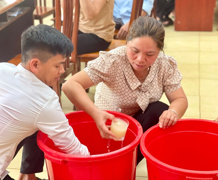 “Cầm tay chỉ việc” hướng dẫn hội viên phụ nữ phát triển sinh kế xanh bền vững- Ảnh 3.