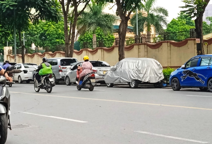 Một phần đường ở khu vực xảy ra vụ việc là nơi trông giữ ô tô