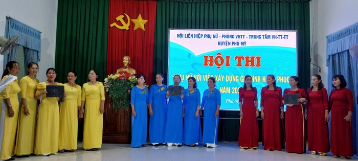 Phù Mỹ (Bình Định): Hội thi “Phụ nữ với việc xây dựng gia đình hạnh phúc”- Ảnh 1.