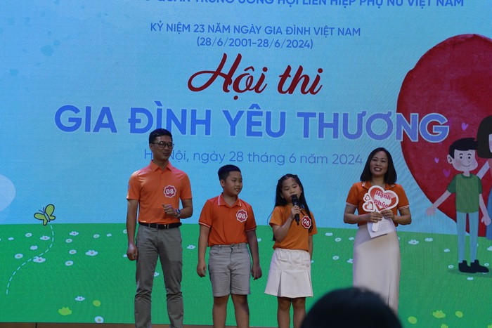 Hội thi "Gia đình yêu thương" tạo sân chơi vui vẻ, gắn kết cho công đoàn viên- Ảnh 14.