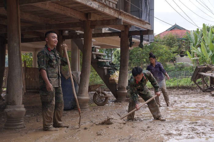 Khung cảnh tan hoang ở Mường Pồn khi trận lũ quét đi qua- Ảnh 11.