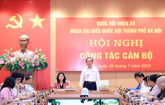 Bà Bùi Thị Minh Hoài được bầu làm Trưởng Đoàn đại biểu Quốc hội TP Hà Nội- Ảnh 1.