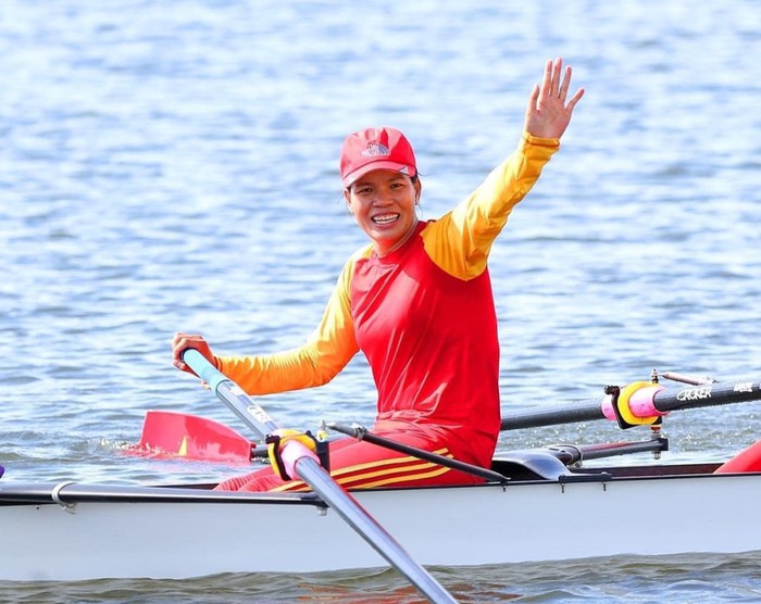 Olympic Paris: Tay vợt Nguyễn Thùy Linh thắng trận đầu, khó khăn chờ đón tay chèo Phạm Thị Huệ- Ảnh 1.