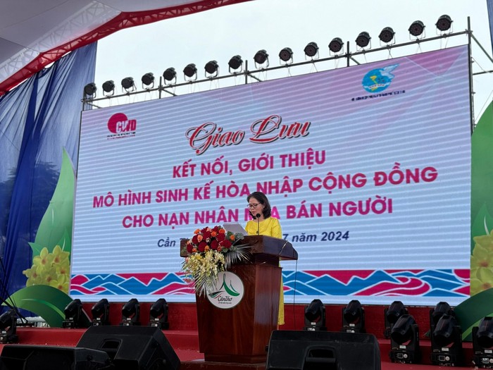 Cần Thơ: Giao lưu kết nối, giới thiệu mô hình sinh kế hòa nhập cộng đồng cho nạn nhân mua bán người- Ảnh 1.