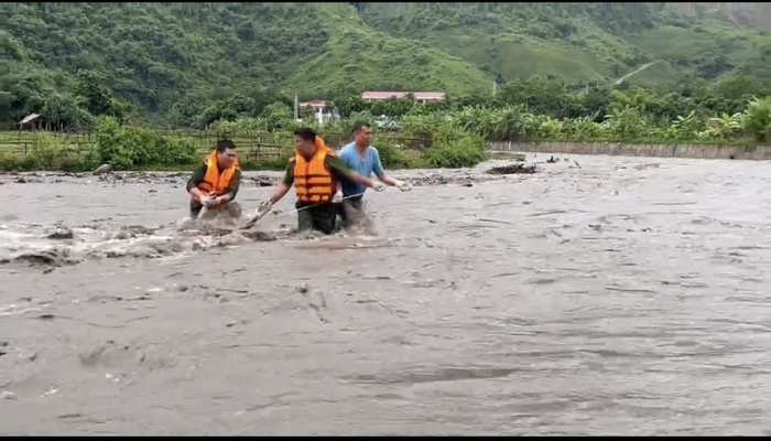 Điện Biên thiệt hại 383,5 tỷ đồng do mưa lũ, 3 người vẫn đang mất tích- Ảnh 3.