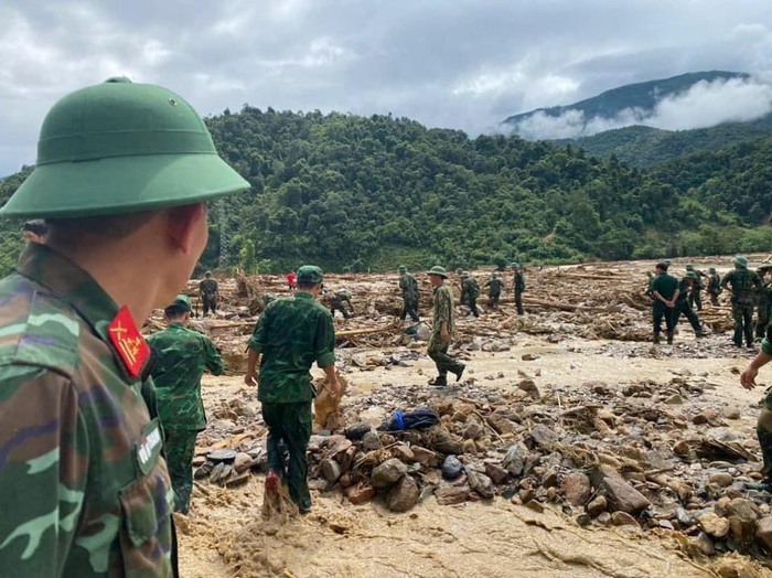 Điện Biên thiệt hại 383,5 tỷ đồng do mưa lũ, 3 người vẫn đang mất tích- Ảnh 2.