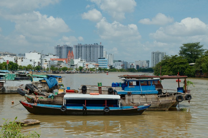 Xóm thương hồ trên dòng Kênh Tẻ- Ảnh 1.