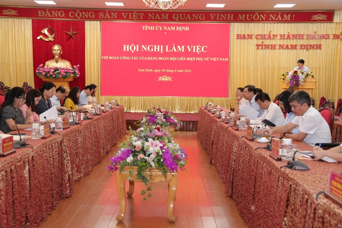 Nam Định có nhiều nỗ lực trong công tác đào tạo, bồi dưỡng cán bộ nữ- Ảnh 1.