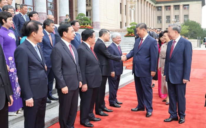 Hình ảnh Lễ đón trọng thể Tổng Bí thư, Chủ tịch nước Tô Lâm và Phu nhân thăm cấp nhà nước tới Trung Quốc- Ảnh 4.