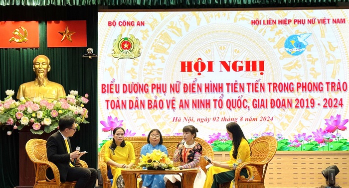 Biểu dương 31 tập thể và 35 phụ nữ điển hình tiên tiến trong phong trào "Toàn dân bảo vệ an ninh Tổ quốc" - Ảnh 5.