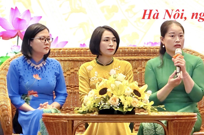 Biểu dương 31 tập thể và 35 phụ nữ điển hình tiên tiến trong phong trào "Toàn dân bảo vệ an ninh Tổ quốc" - Ảnh 6.