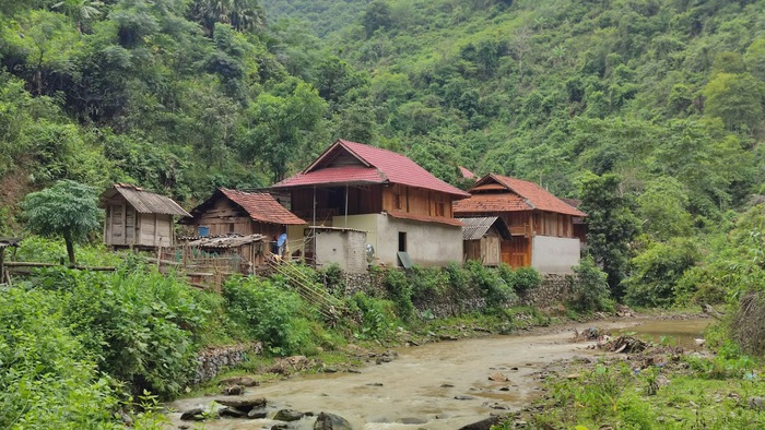 Khoảng trống pháp lý với hành vi mua bán thai nhi - Bài 1: Mua bán thai nhi bị xử tội "tổ chức người khác trốn đi nước ngoài"- Ảnh 2.