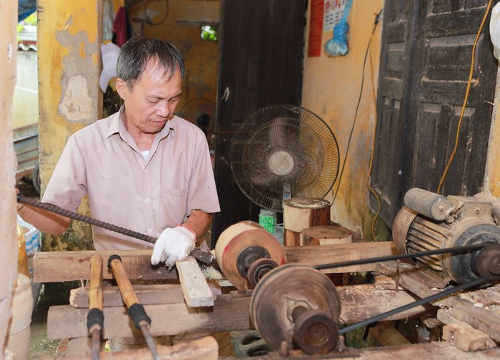 Làng làm đồ chơi Trung thu truyền thống "vào mùa" rộn ràng- Ảnh 4.