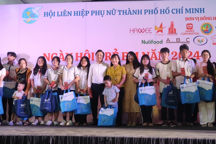 Học bổng Nguyễn Thị Minh Khai: Tiếp sức đến trường cho hơn 400.000 lượt học sinh, sinh viên- Ảnh 2.