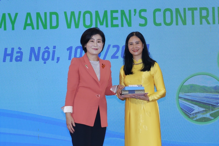 Những hình ảnh ấn tượng tại Diễn đàn Phụ nữ Việt Nam - Hàn Quốc lần thứ 11- Ảnh 9. Những hình ảnh ấn tượng tại Diễn đàn Phụ nữ Việt Nam - Hàn Quốc lần thứ 11- Ảnh 9.