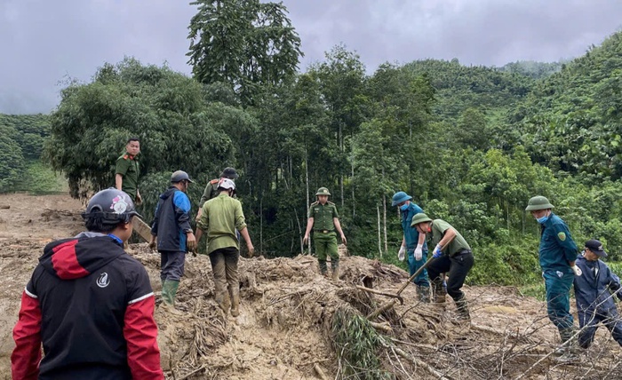 Sẽ mở đường nhanh nhất có thể đến điểm lũ quét khiến hàng trăm người thương vong ở Lào Cai

- Ảnh 1.